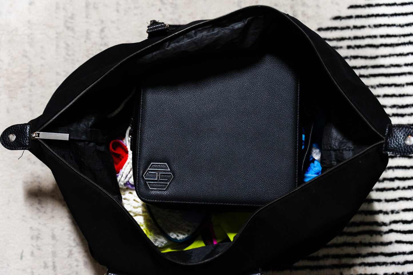 Large Leather Case - Black