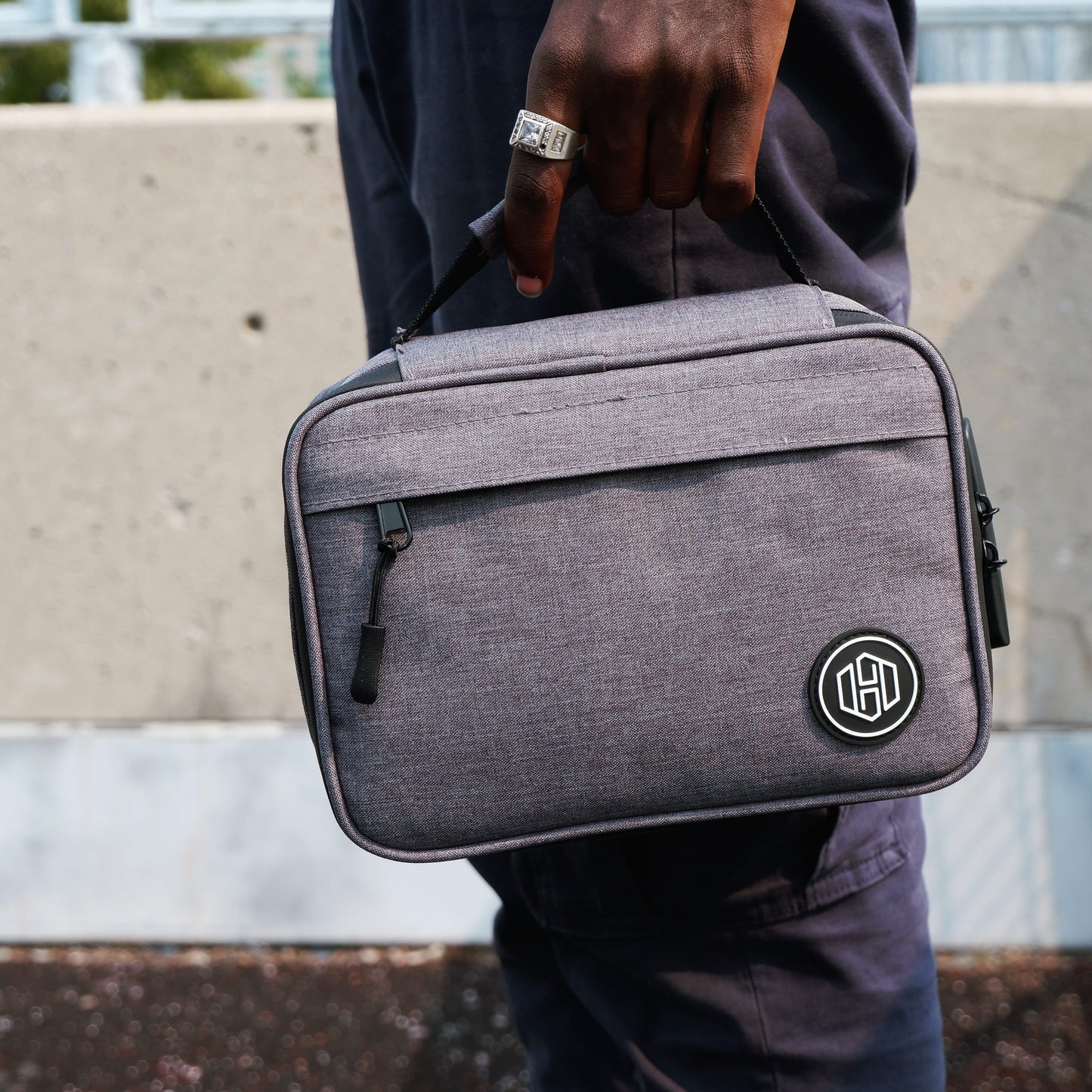 Medium Case - Grey